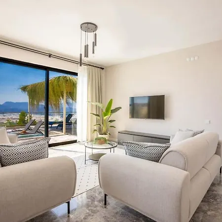 Villa Doga Manzarali Havuzlu Nord 2