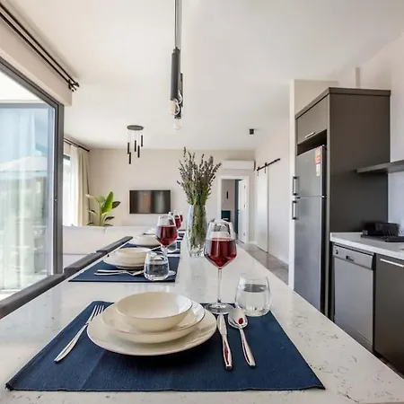 Villa Doga Manzarali Havuzlu Nord 2 *
